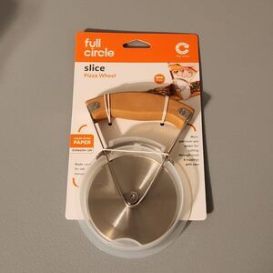 Full Circle Stainless Steel Pizza Wheel Safety Cover Paper Risen Handle BPA-Free